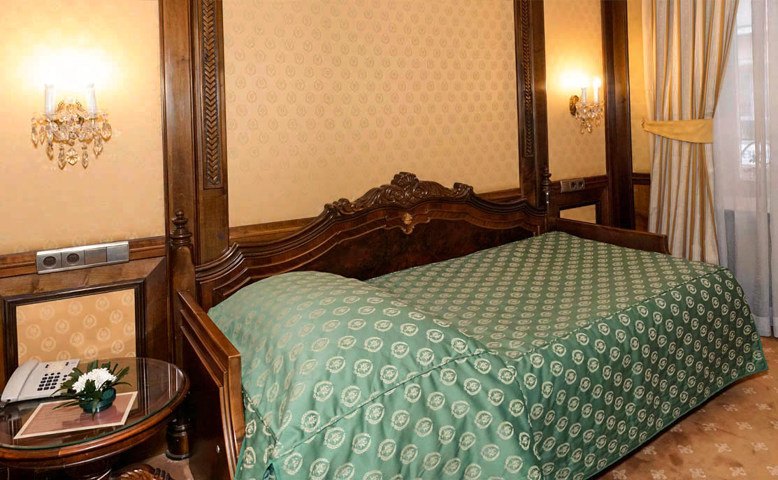 Camere Clasic la Hotel Casa Capsa, Bucuresti